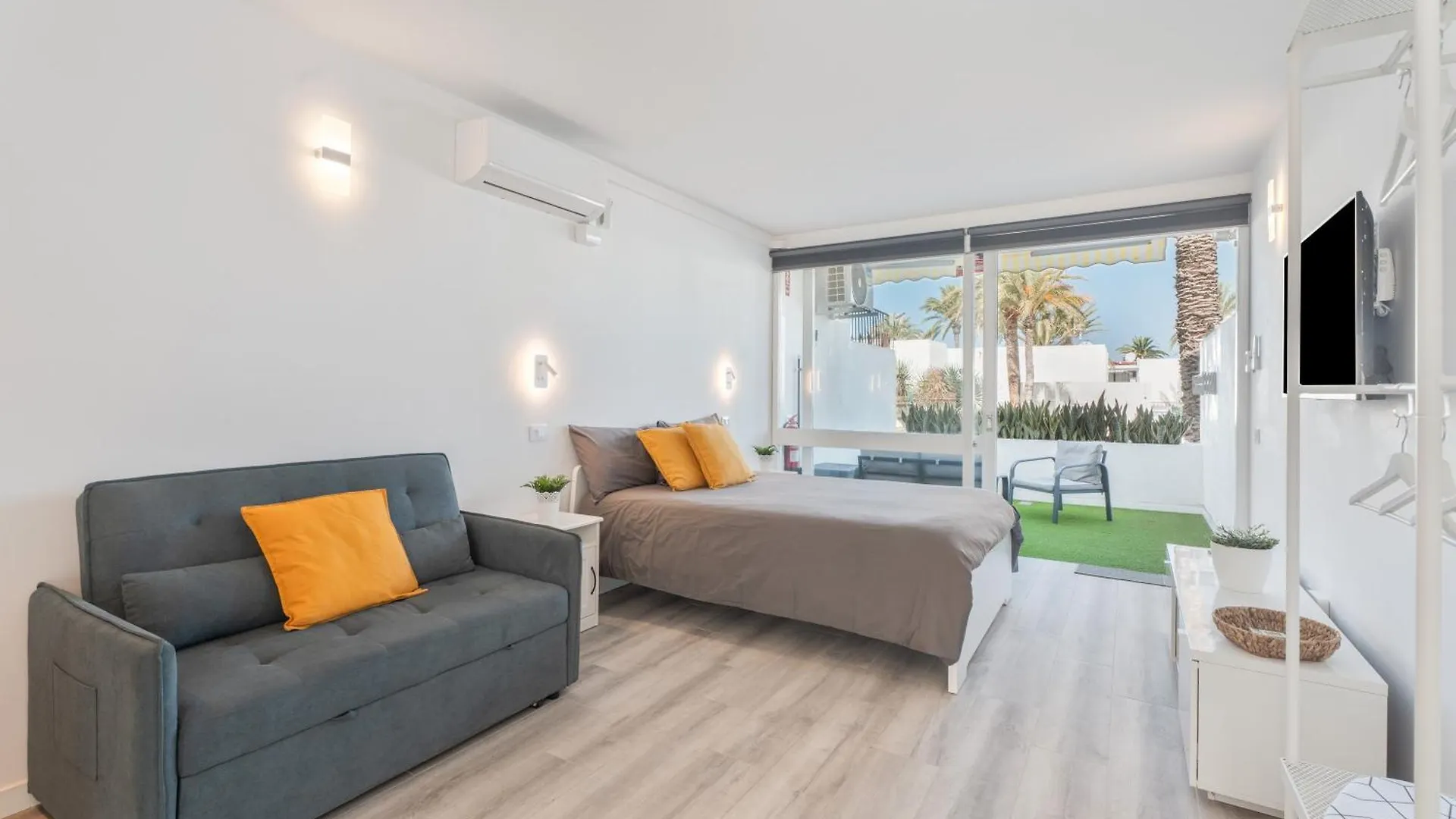 Studio With Pool In Arona أرونا