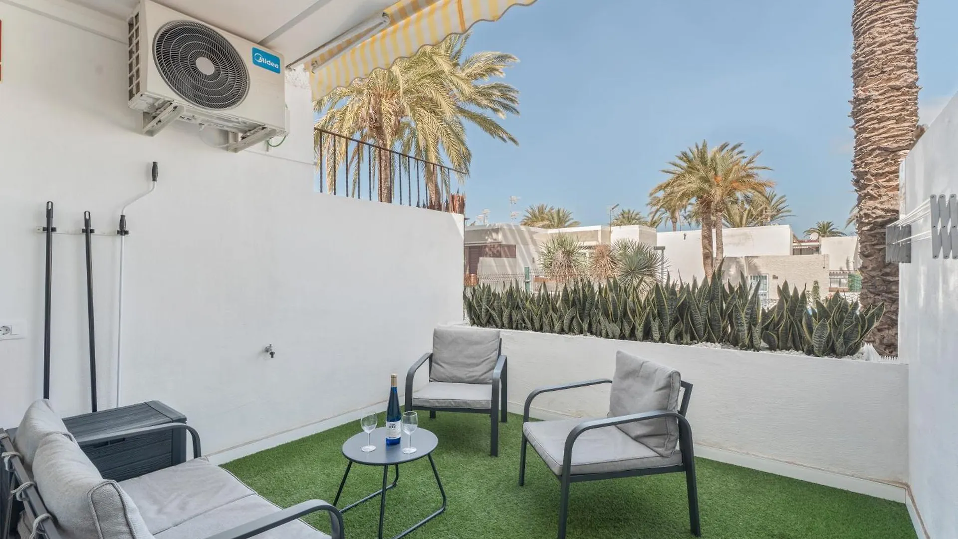 Studio With Pool In Arona أرونا